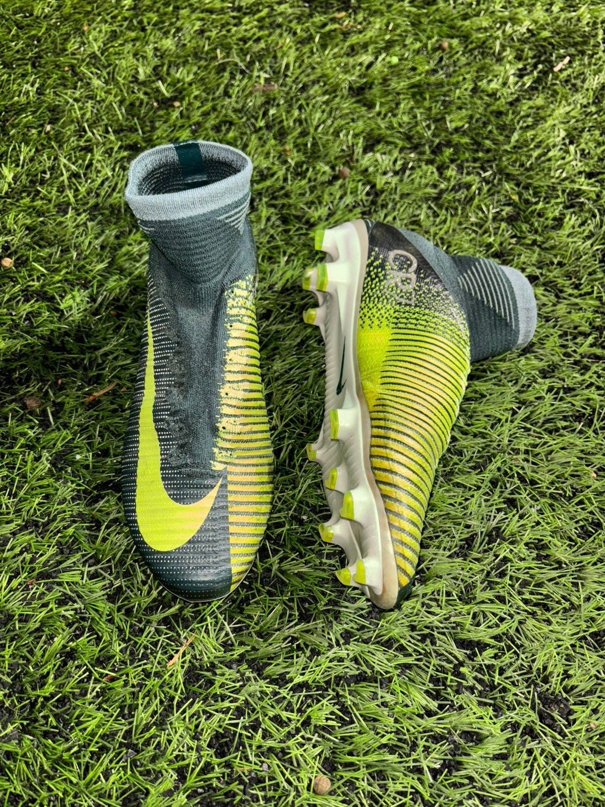 Nike Mercurial Superfly V CR7 Chapter 3: Discovery FG - Green/Neon