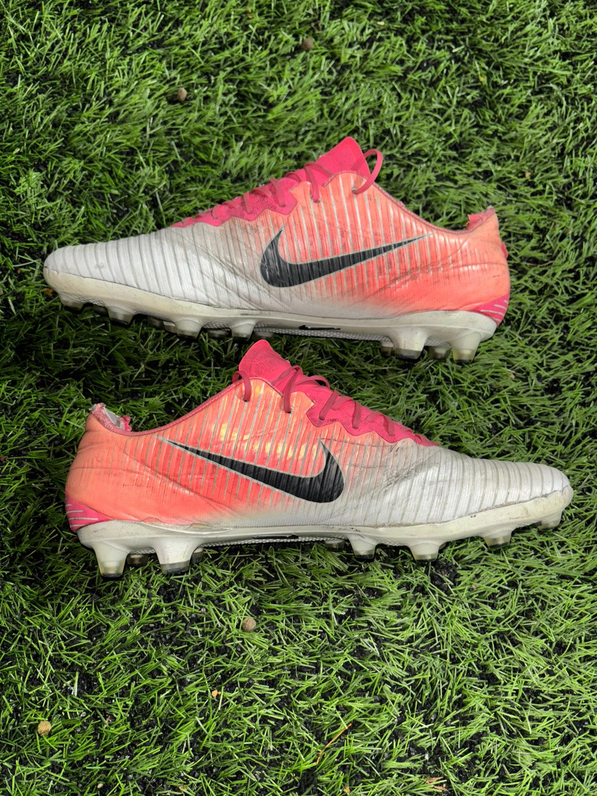 Nike Mercurial Vapor XI AG-PRO Motion Blur - Pink/Black/White